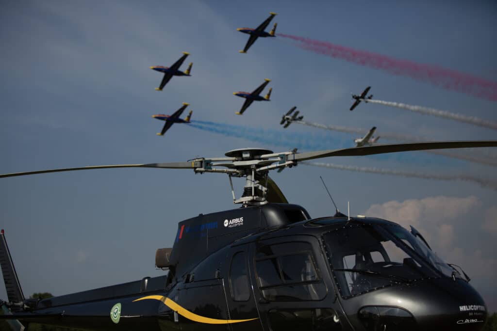 Navette aérienne pour le meeting aérien de la Ferté-Alais